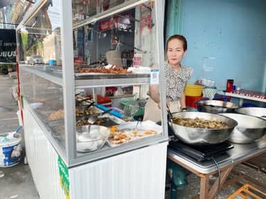 ข้าวแกงน้องนก