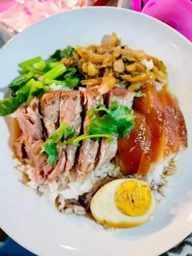 ร้านข้าวขาหมูอิสาน